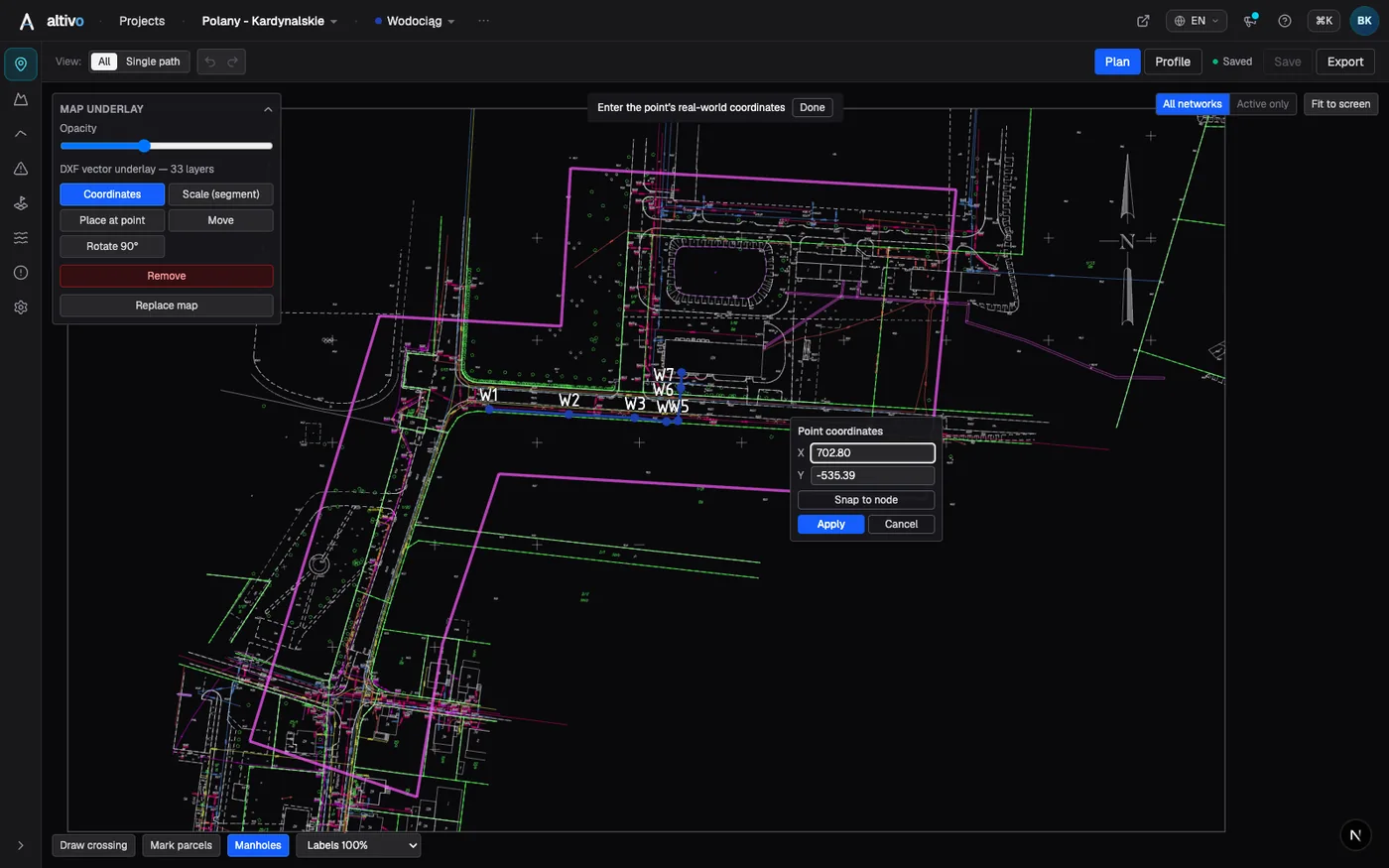 Map underlay calibration in Altivo: "Coordinates" mode, a clicked point on the map and the popover with X, Y fields and a "Snap to node" button